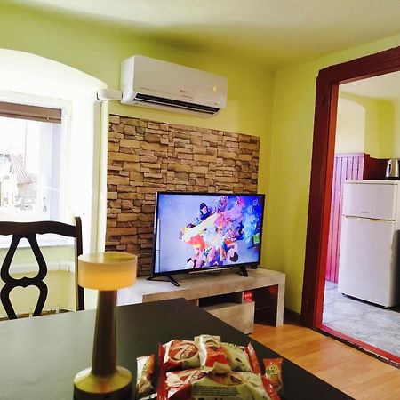Heli Budget Condo Rijeka Luaran gambar