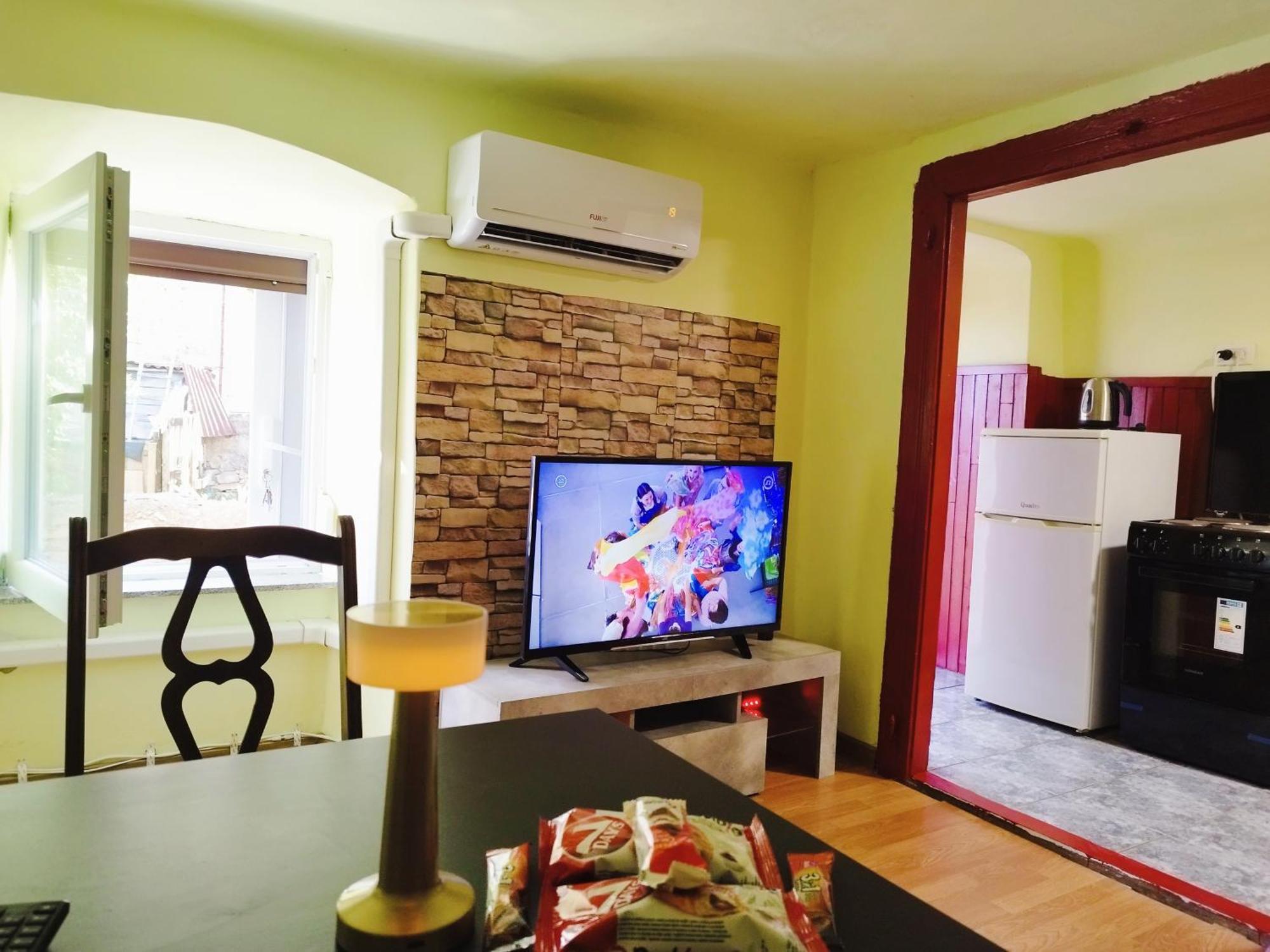 Heli Budget Condo Rijeka Luaran gambar